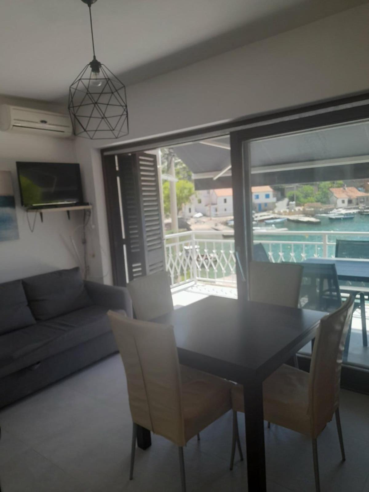 Apartmani Pulic Senj  Exterior photo